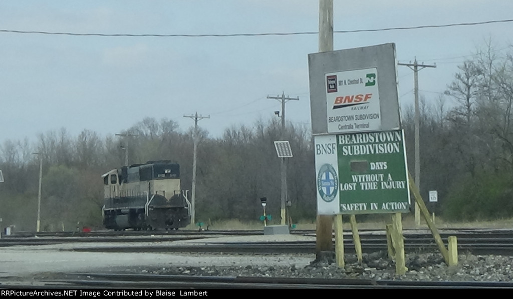 BNSF yard sign